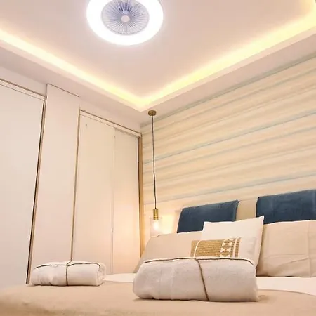 Linea De Playa 公寓 埃斯特波纳