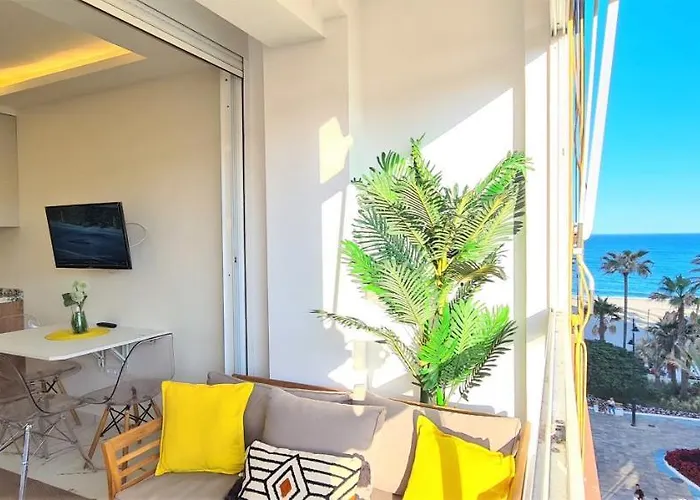 Linea De Playa * 埃斯特波纳